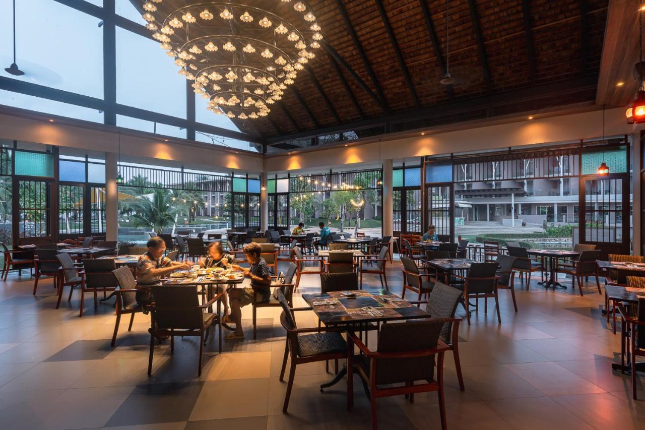 The Sands Khao Lak By Katathani - Sha Extra Plus Екстериор снимка The interior of the restaurant