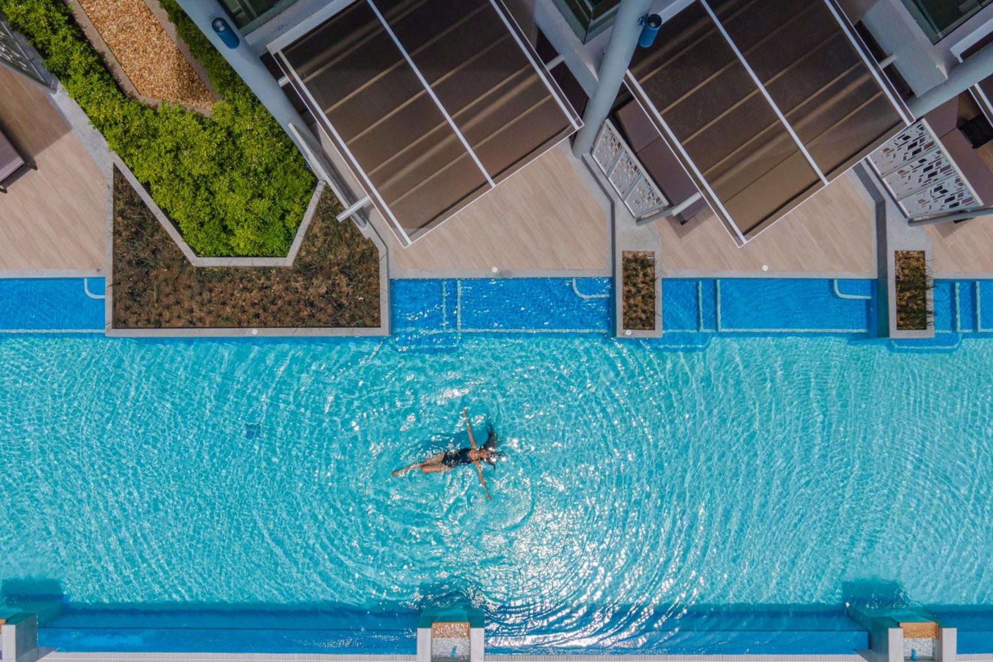 The Sands Khao Lak By Katathani - Sha Extra Plus Екстериор снимка Aerial view of a swimming pool